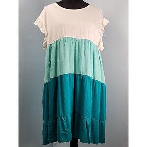 Chicsoul Womans 1X Tiered Dress Knee Length Boho Short Sleeve Empire Waist